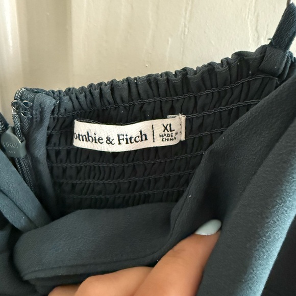 Abercrombie & Fitch Dark Green Jumpsuit - Picture 4 of 4